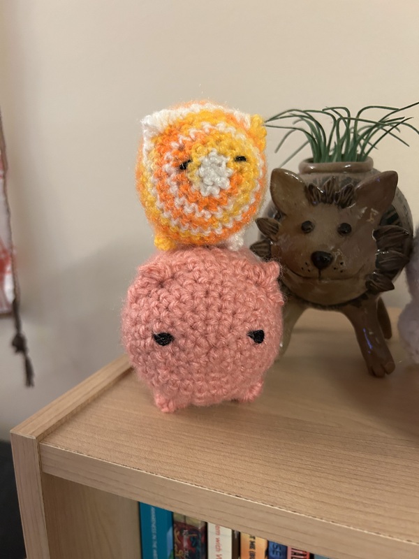 Two large creatures stacked.